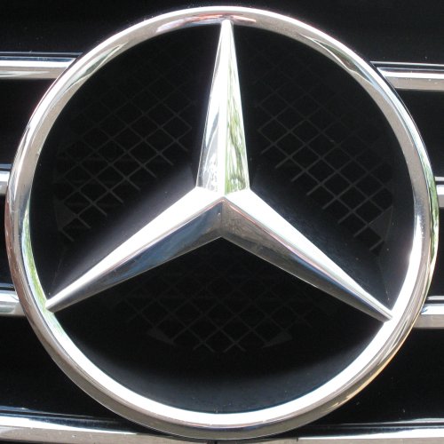 Mercedes symbol Wallpaper