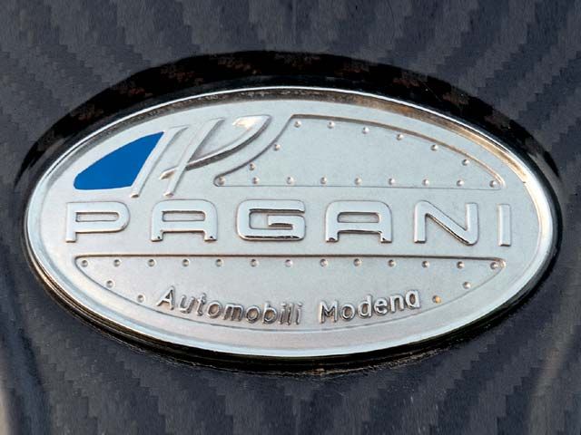 Pagani emblem Wallpaper