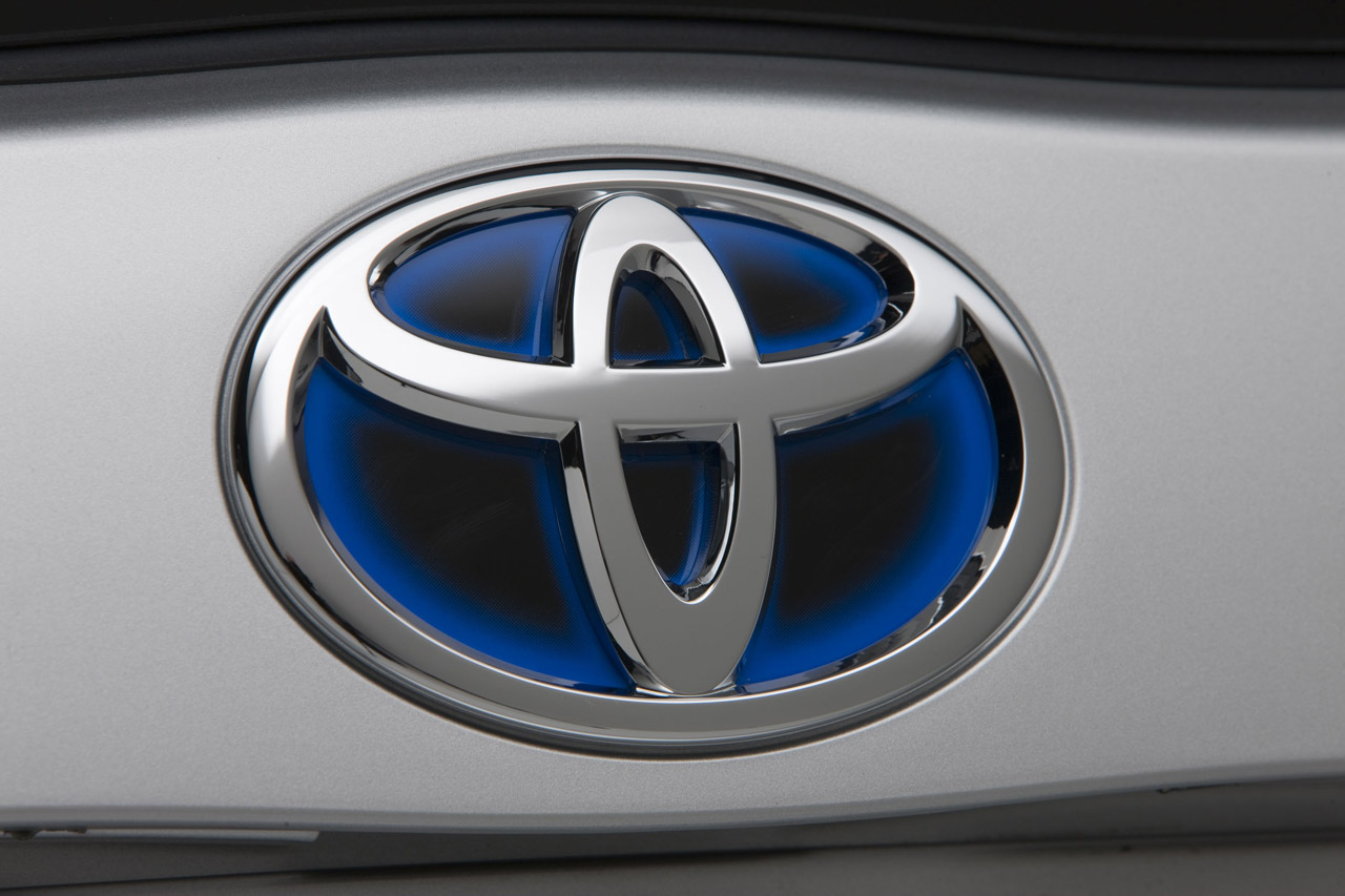Toyota Emblem Wallpaper